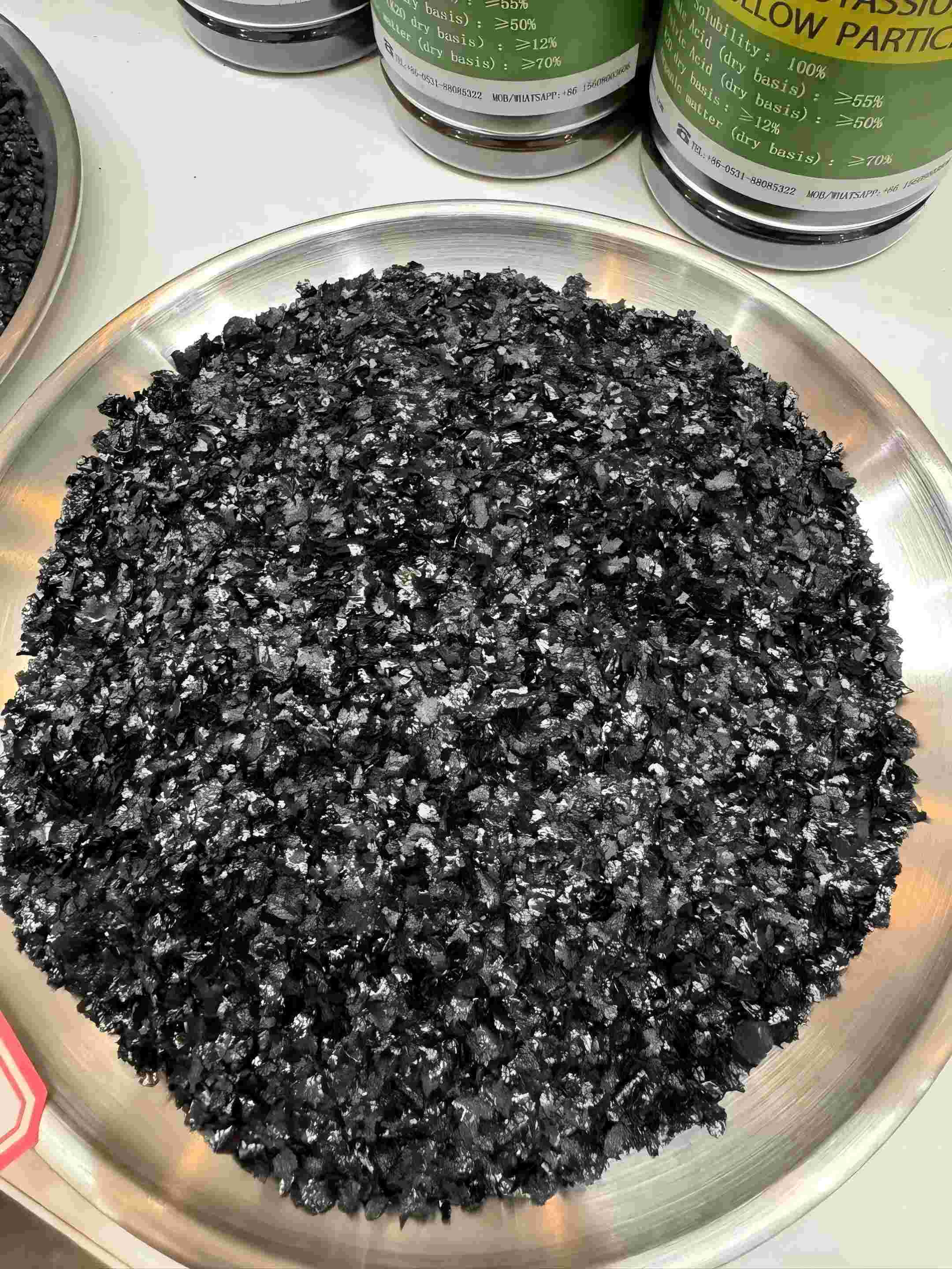 Giảm giá lớn Nhà cung cấp mảnh Natri Humate.jpg Giảm giá lớn Nhà cung cấp mảnh Natri Humate.jpg